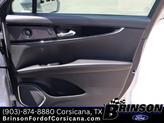 Thumbnail of 2023 Ceramic Pearl Metallic Tinted Clearcoat Lincoln Nautilus