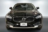 Thumbnail of 2022 Onyx Black Metallic Volvo V90 Cross Country