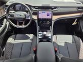 Thumbnail of 2025 Baltic Gray Metallic Clearcoat Jeep Grand Cherokee L