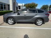 Thumbnail of 2023 White Toyota Highlander Hybrid