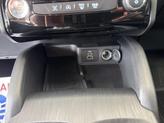 Thumbnail of 2025 Oxford White Ford Escape