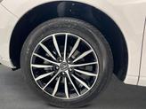 Thumbnail of 2025 Platinum White Pearl Acura RDX