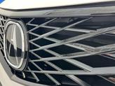 Thumbnail of 2025 Platinum White Pearl Acura RDX