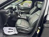 Thumbnail of 2022 AGATE BLACK METALLIC Ford Explorer