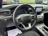 Thumbnail of 2022 AGATE BLACK METALLIC Ford Explorer