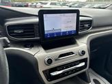 Thumbnail of 2022 AGATE BLACK METALLIC Ford Explorer