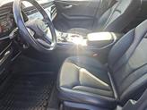 Thumbnail of 2021 Glacier White Metallic Audi Q7