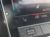 Thumbnail of 2021 Glacier White Metallic Audi Q7