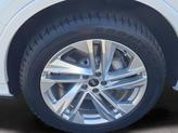 Thumbnail of 2021 Glacier White Metallic Audi Q7