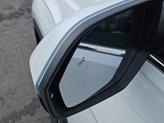 Thumbnail of 2025 Opal White Pearl Effect Volkswagen Atlas