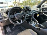 Thumbnail of 2025 Platinum White Pearl Acura Integra