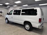 Thumbnail of 2009 Oxford White Clearcoat Ford E350 Super Duty