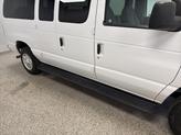 Thumbnail of 2009 Oxford White Clearcoat Ford E350 Super Duty