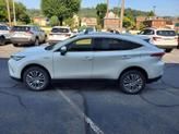 Thumbnail of 2021 Blizzard Pearl Toyota Venza