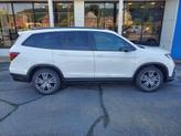 Thumbnail of 2022 Platinum White Pearl Honda Pilot