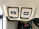 Thumbnail of 2007 Sand Dollar Pearl Lexus LX 470