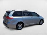Thumbnail of 2014 Silver Sky Metallic Toyota Sienna