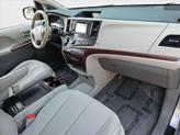 Thumbnail of 2014 Silver Sky Metallic Toyota Sienna