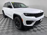Thumbnail of 2024 White Jeep Grand Cherokee