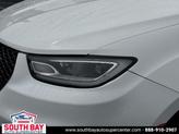 Thumbnail of 2022 Bright White Clearcoat Chrysler Pacifica