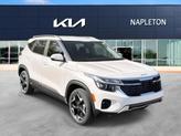 Thumbnail of 2025 Snow White Pearl Kia Seltos
