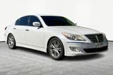 Photo of 2013 White Satin Pearl Hyundai Genesis