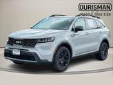 Thumbnail of 2022 Wolf Gray Kia Sorento