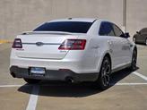 Thumbnail of 2018 White Platinum Ford Taurus
