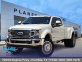 Photo of 2022 White Metallic Ford F-450