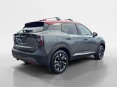 Thumbnail of 2025 2t Gun Red Roof Nissan Kicks