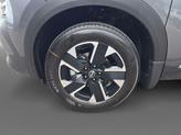 Thumbnail of 2025 2t Gun Red Roof Nissan Kicks