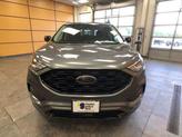 Thumbnail of 2022 Carbonized Gray Metallic Ford Edge