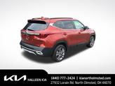 Thumbnail of 2021 Mars Orange Kia Seltos