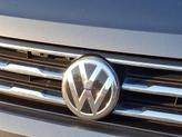 Thumbnail of 2018 Platinum Gray Metallic Volkswagen Tiguan