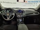 Thumbnail of 2022 Silver Ice Metallic Chevrolet Malibu