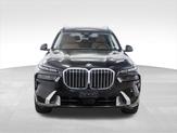 Thumbnail of 2023 Black Sapphire Metallic BMW X7