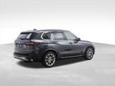 Thumbnail of 2021 Arctic Gray Metallic BMW X5