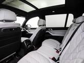 Thumbnail of 2026 Black Sapphire Metallic BMW X7