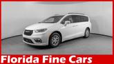 Photo of 2022 Bright White Clearcoat Chrysler Pacifica