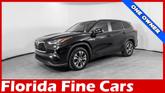 Photo of 2023 Midnight Black Metallic Toyota Highlander