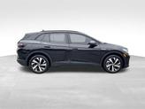 Thumbnail of 2025 Deep Black Pearl Effect Volkswagen ID.4