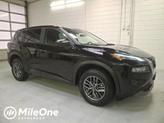 Photo of 2023 Super Black Nissan Rogue