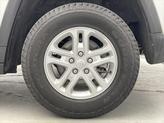 Thumbnail of 2023 Bright White Clearcoat Jeep Grand Cherokee