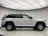 Thumbnail of 2023 Bright White Clearcoat Jeep Grand Cherokee