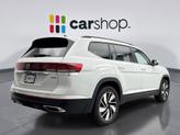 Thumbnail of 2024 Pure White Volkswagen Atlas