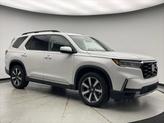 Thumbnail of 2023 Platinum White Honda Pilot