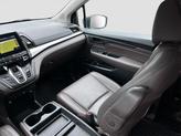 Thumbnail of 2020 Platinum White Pearl Honda Odyssey