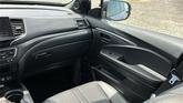 Thumbnail of 2022 Lunar Silver Metallic Honda Passport