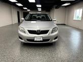 Thumbnail of 2009 Classic Silver Metallic Toyota Corolla
