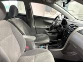 Thumbnail of 2009 Classic Silver Metallic Toyota Corolla